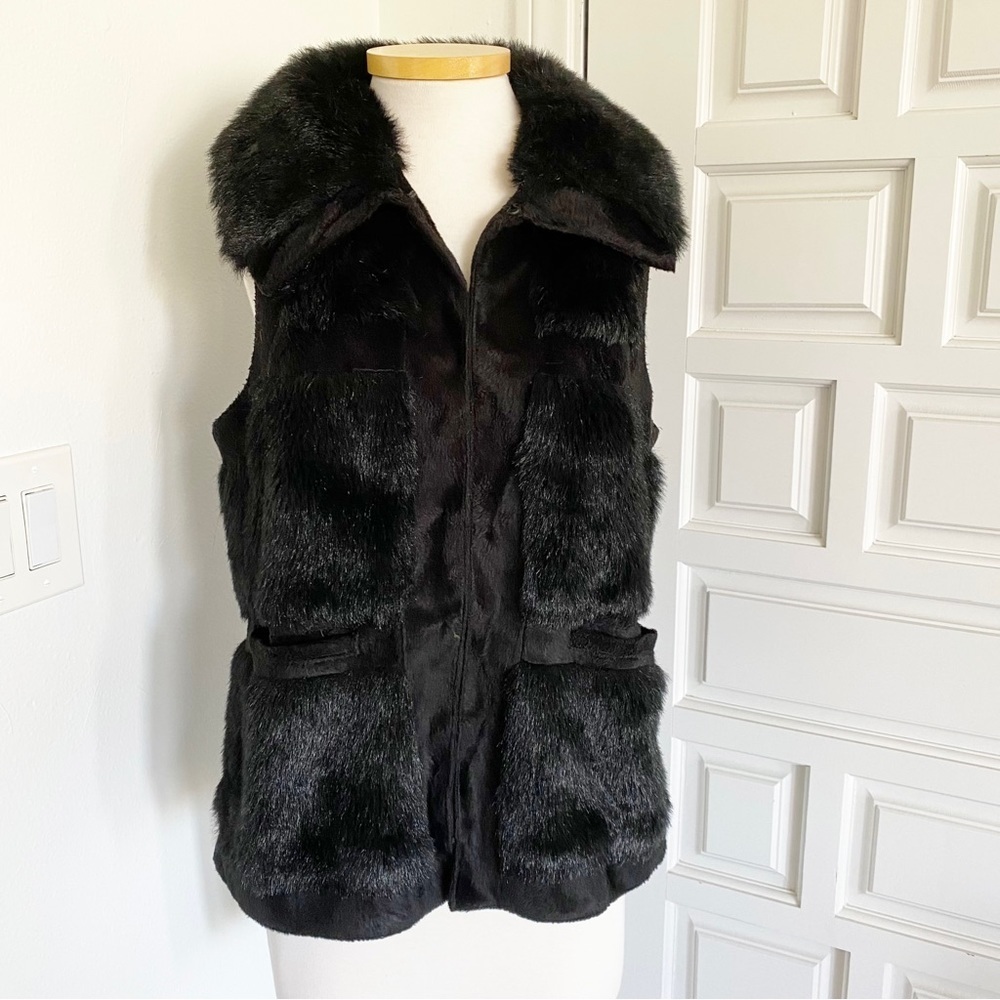 Rachel Zoe Vest Size Medium Black Faux Fur